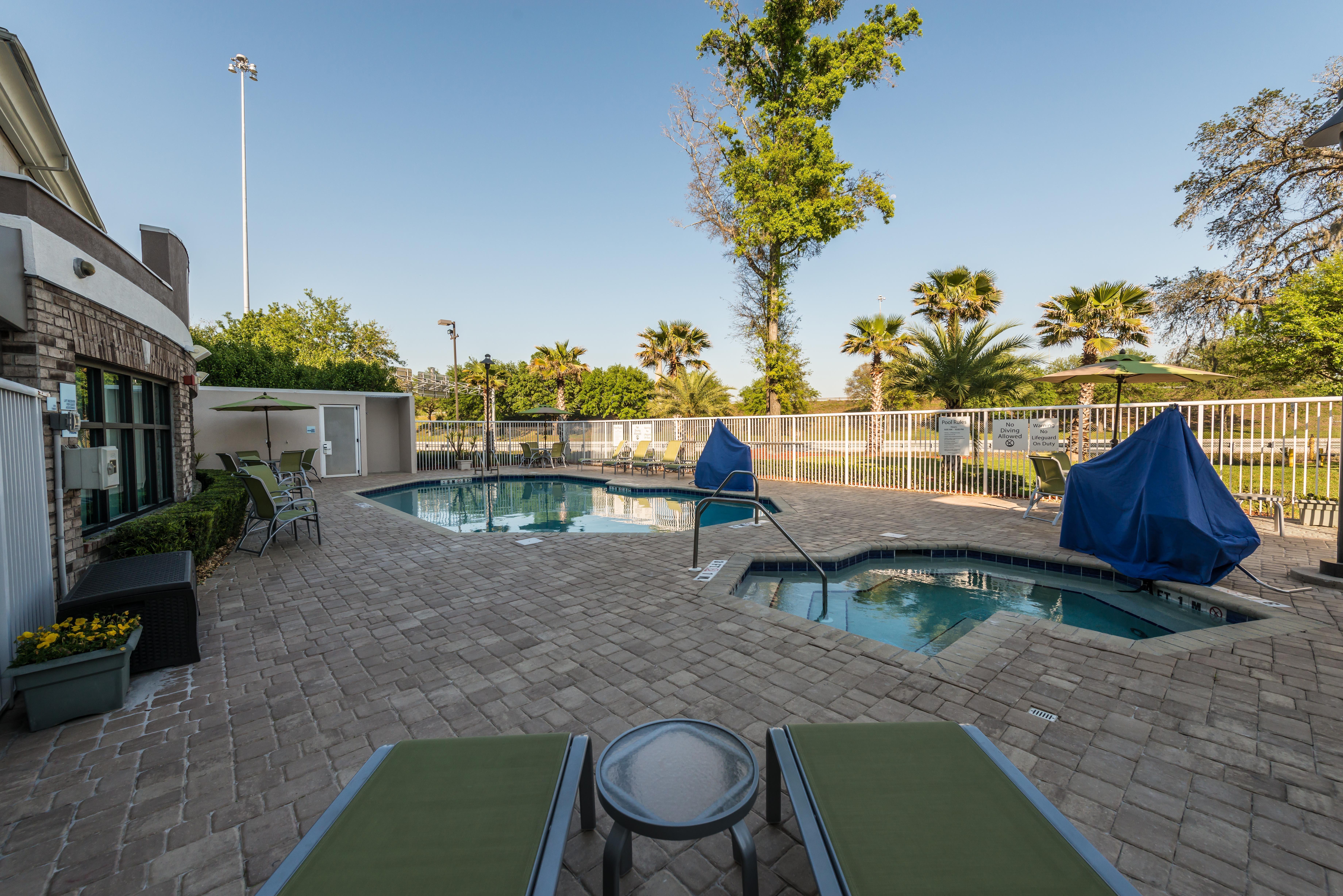 Holiday Inn Express Hotel & Suites Jacksonville-Blount Island By Ihg Ngoại thất bức ảnh